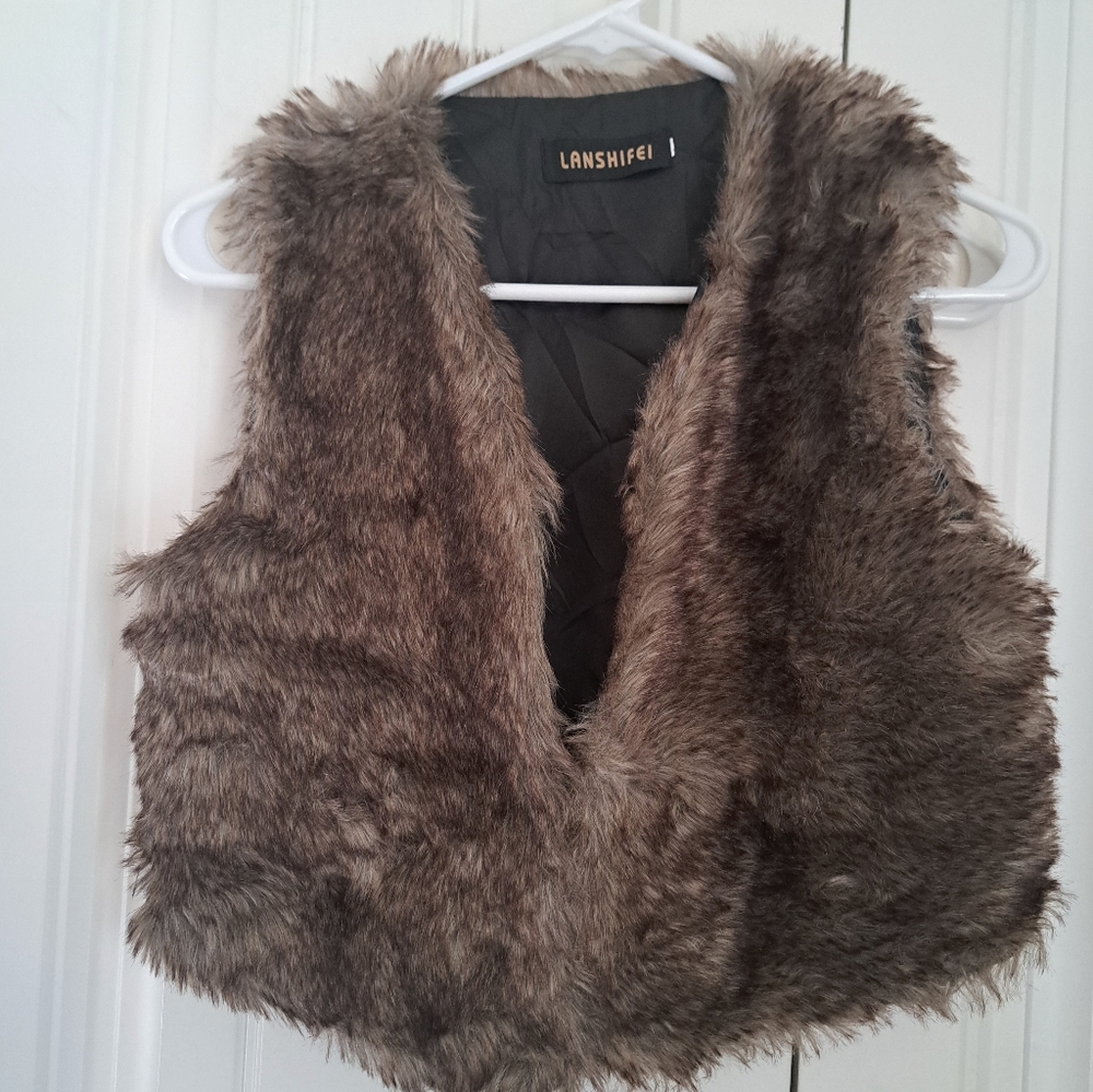 LANSHIFEI faux fur vest BOHO Halloween costume funky MOD Hippie shag S-M